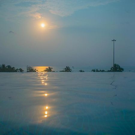 Hotel Altrude By The Sea Candolim Exterior foto